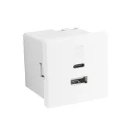Q45 - USB aljzatok