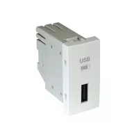 Q45 - USB aljzatok