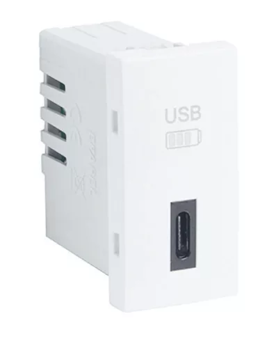 Fehér USB-C töltő, 1 modul + 1 vakfedél - komplett - q45 (45387_SBR+45973_SBR+45910_TBR+45993)