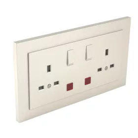   90343_CPE Komplett dupla csatlakozóaljzat visszajelzővel (brit típusú) gyöngyház